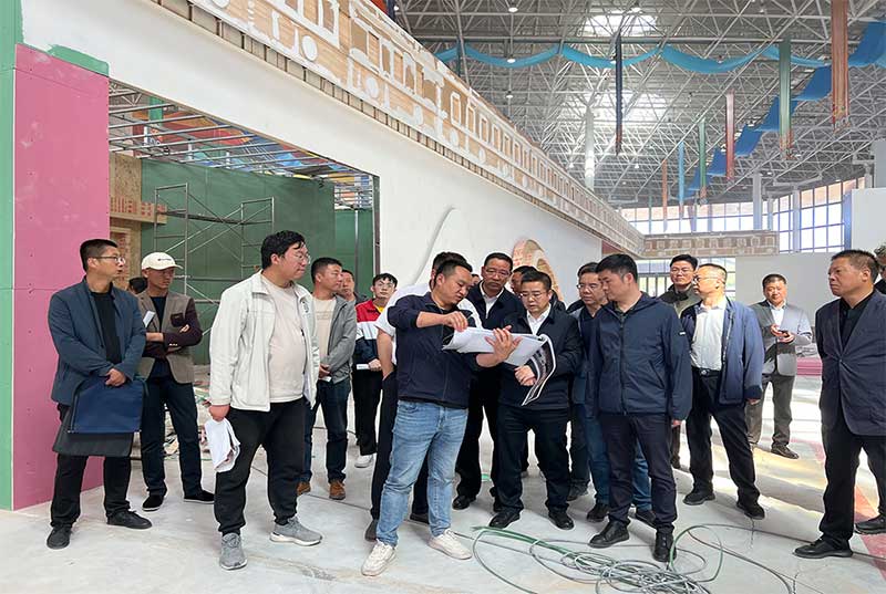 甘南州辅导莅临70周年成就展施工现场查抄领导